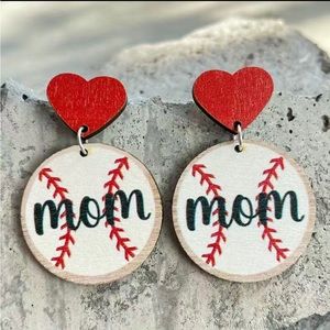 BASEBALL MOM / SOFTBALL MOM EARRINGS. DANGLE